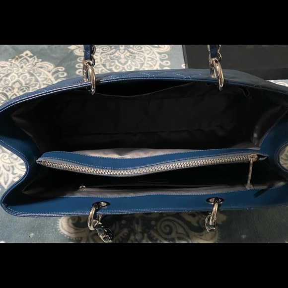 🌈Chanel XL GST Blue W/ Silver how’s work💎 - Picture 5 of 16